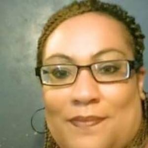 Meet your Posher, Tonya